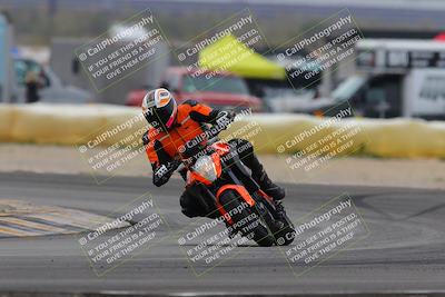 media/Jan-15-2023-SoCal Trackdays (Sun) [[c1237a034a]]/Turn 2 Set 1 (1145am)/